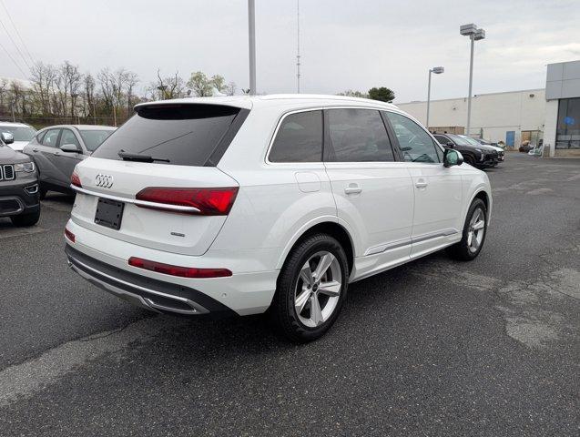 used 2024 Audi Q7 car, priced at $42,990