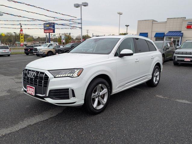 used 2024 Audi Q7 car, priced at $42,990