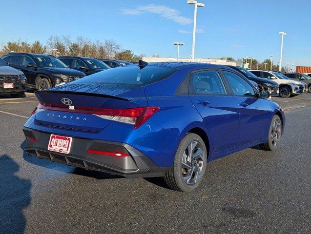 new 2025 Hyundai Elantra car, priced at $21,407