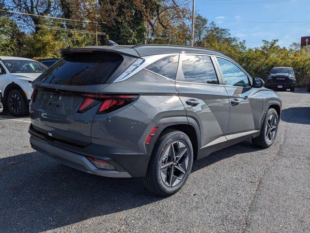 new 2025 Hyundai Tucson car, priced at $29,833