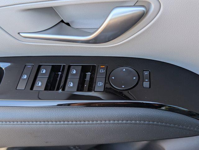 new 2026 Hyundai TUCSON Hybrid car, priced at $40,661