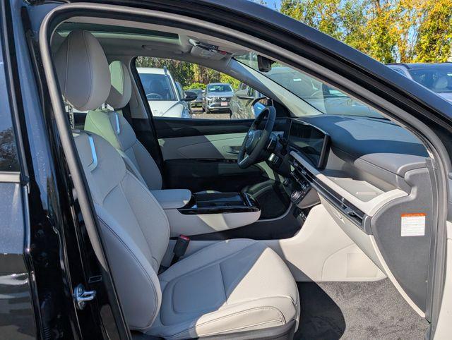 new 2026 Hyundai TUCSON Hybrid car, priced at $40,661