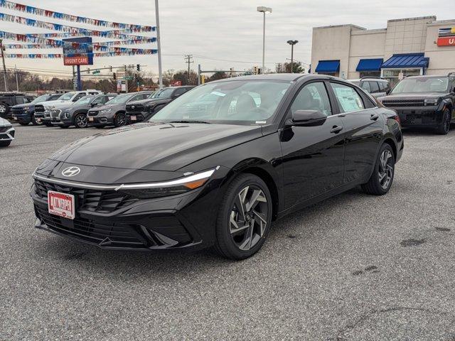 new 2025 Hyundai Elantra car, priced at $25,800