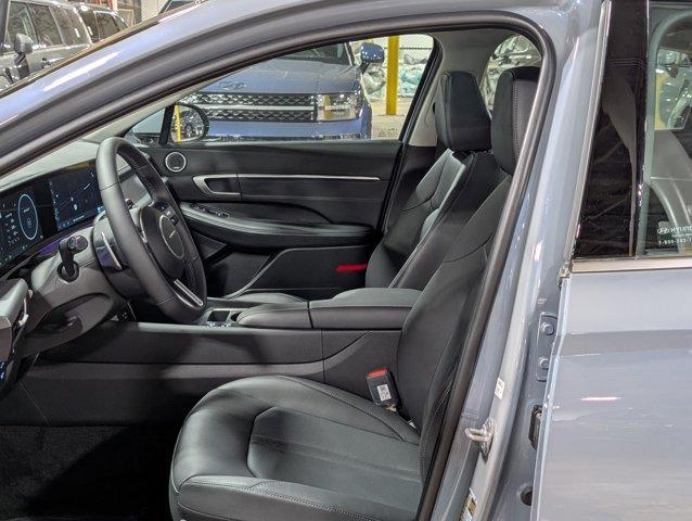 new 2025 Hyundai Sonata Hybrid car, priced at $36,955