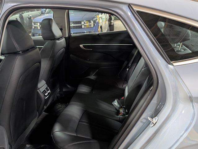 new 2025 Hyundai Sonata Hybrid car, priced at $36,955