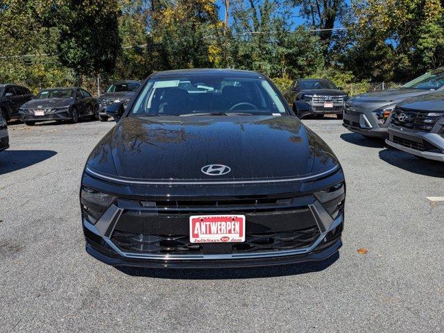 new 2025 Hyundai Sonata Hybrid car, priced at $30,056