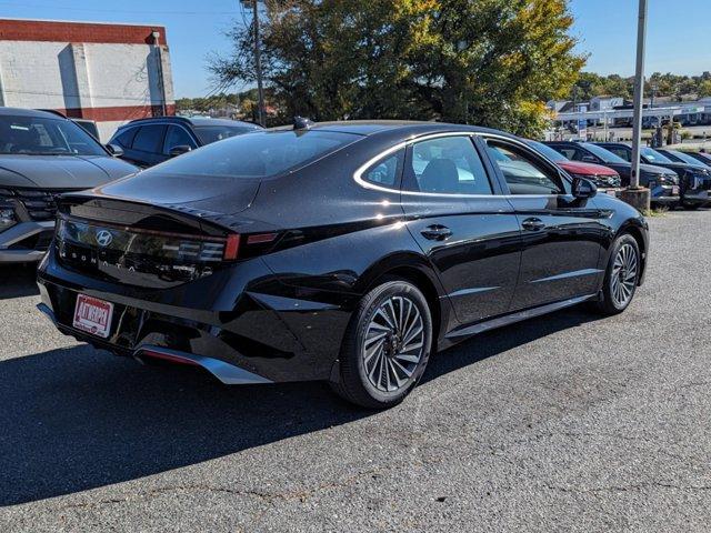 new 2025 Hyundai Sonata Hybrid car, priced at $30,056