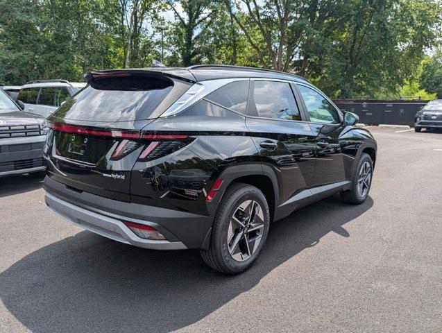 new 2025 Hyundai TUCSON Hybrid car, priced at $33,414