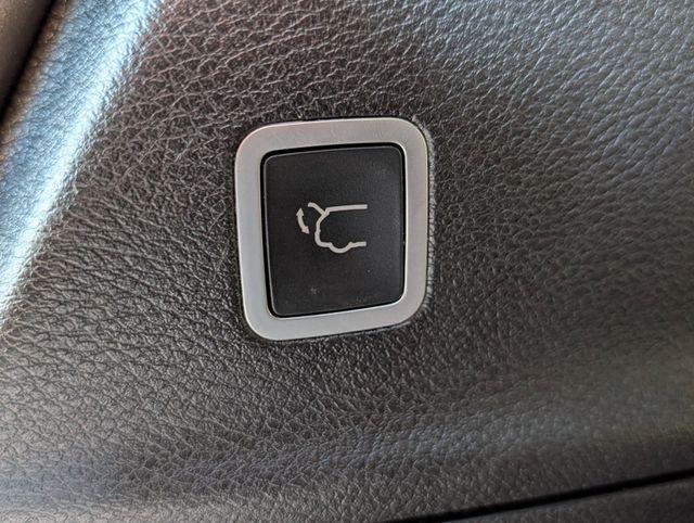 used 2019 Chrysler Pacifica car, priced at $18,344