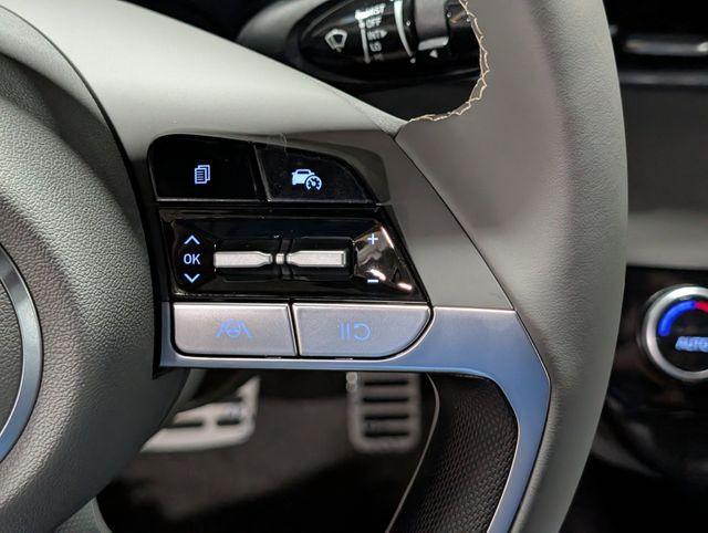 new 2025 Hyundai Elantra car, priced at $23,777