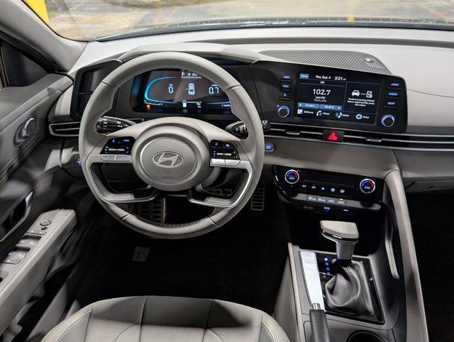 new 2025 Hyundai Elantra car, priced at $23,777