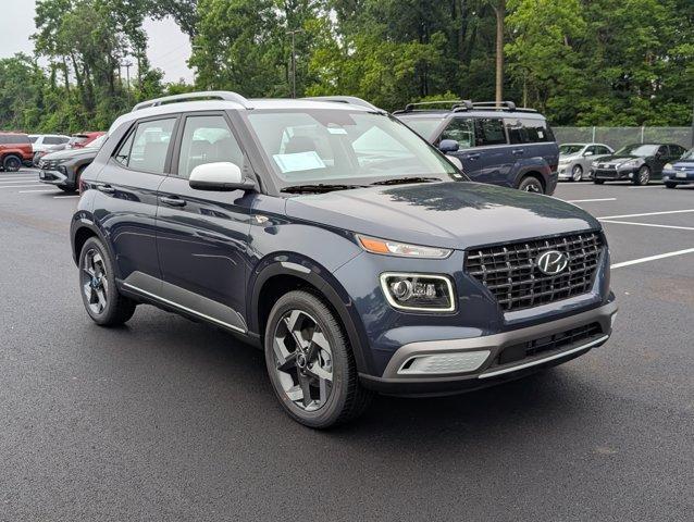 new 2025 Hyundai Venue car, priced at $23,641