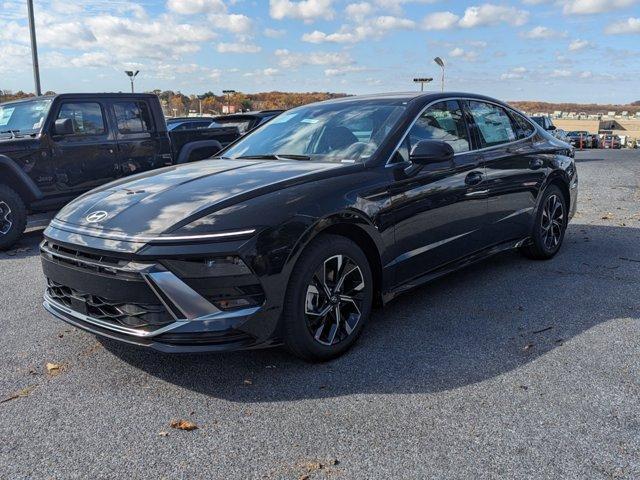 new 2025 Hyundai Sonata car, priced at $27,496