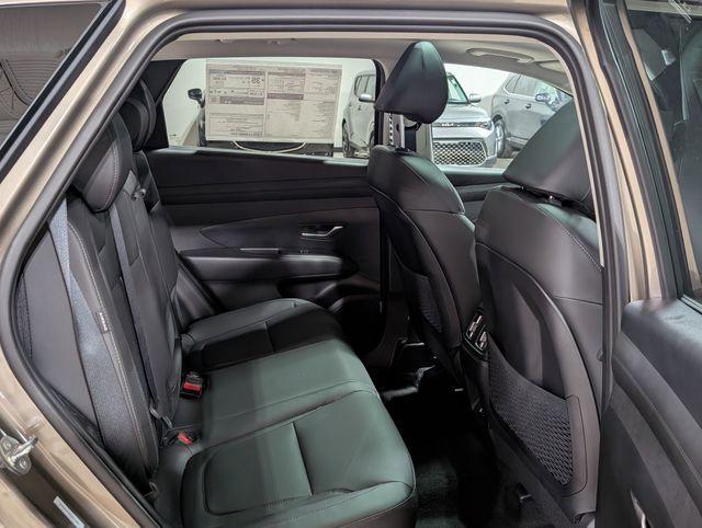 new 2025 Hyundai TUCSON Hybrid car, priced at $33,414