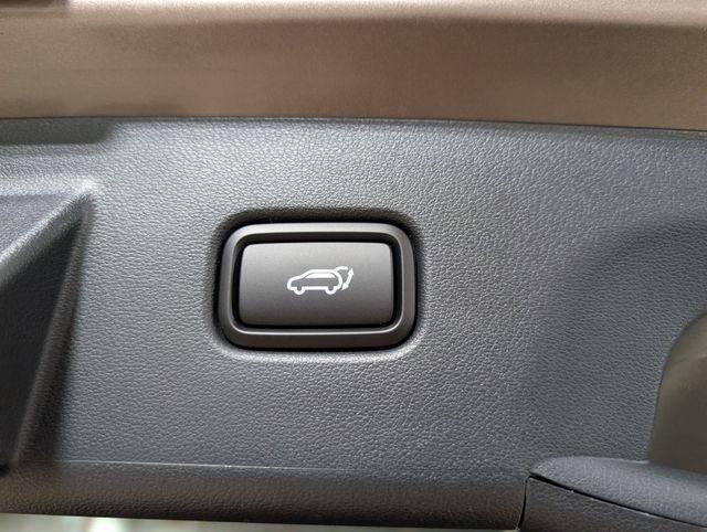 new 2025 Hyundai TUCSON Hybrid car, priced at $33,414