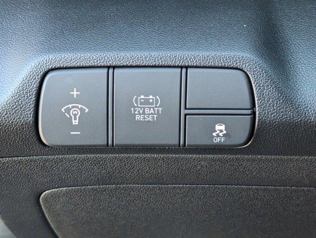 new 2025 Hyundai ELANTRA HEV car, priced at $26,251