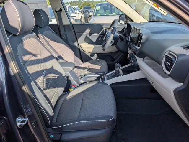 new 2025 Hyundai Venue car, priced at $23,313