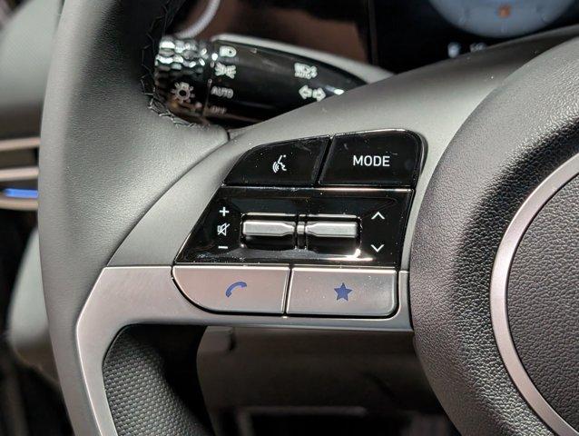 new 2025 Hyundai Elantra car, priced at $25,124