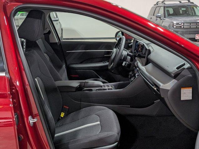 new 2025 Hyundai Sonata Hybrid car, priced at $28,576