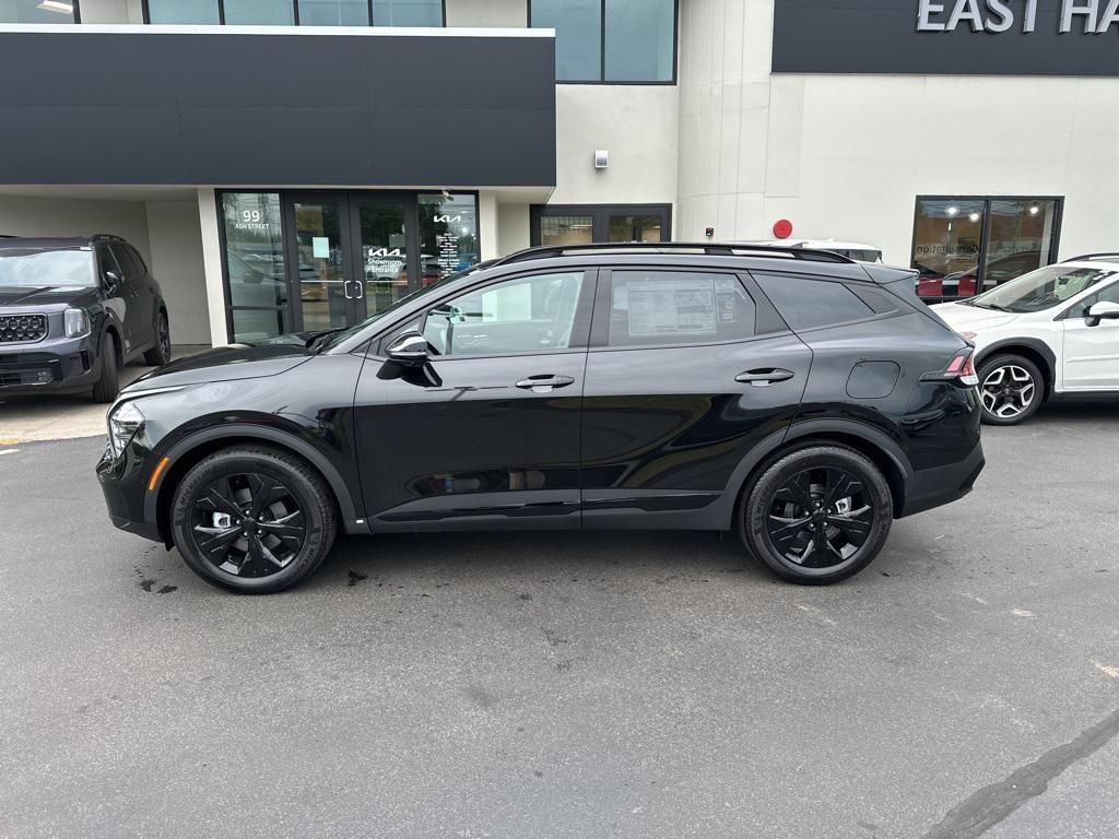new 2025 Kia Sportage car, priced at $43,570