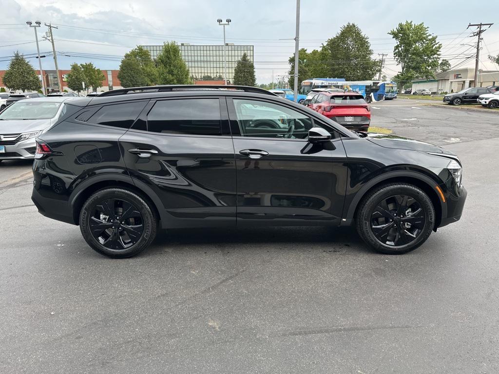 new 2025 Kia Sportage car, priced at $43,570