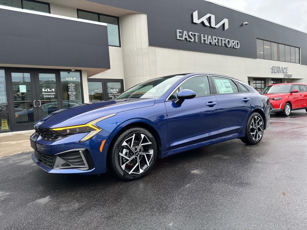 new 2026 Kia K5 car, priced at $34,417