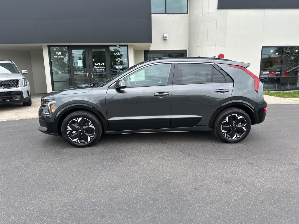new 2025 Kia Niro EV car, priced at $33,059