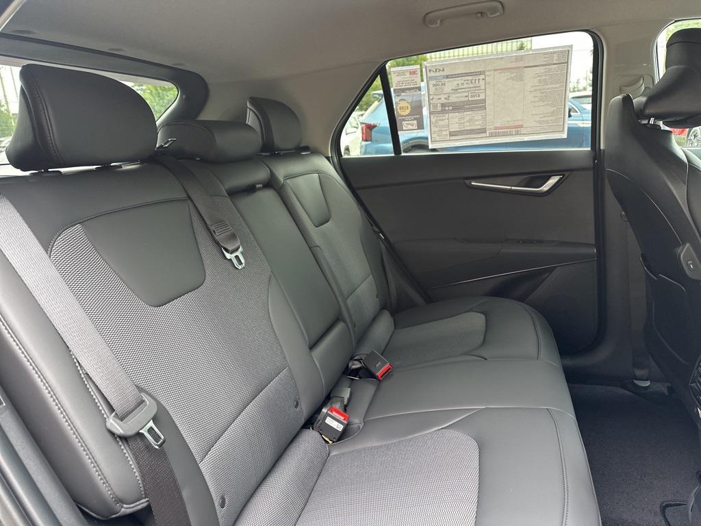 new 2025 Kia Niro EV car, priced at $33,059