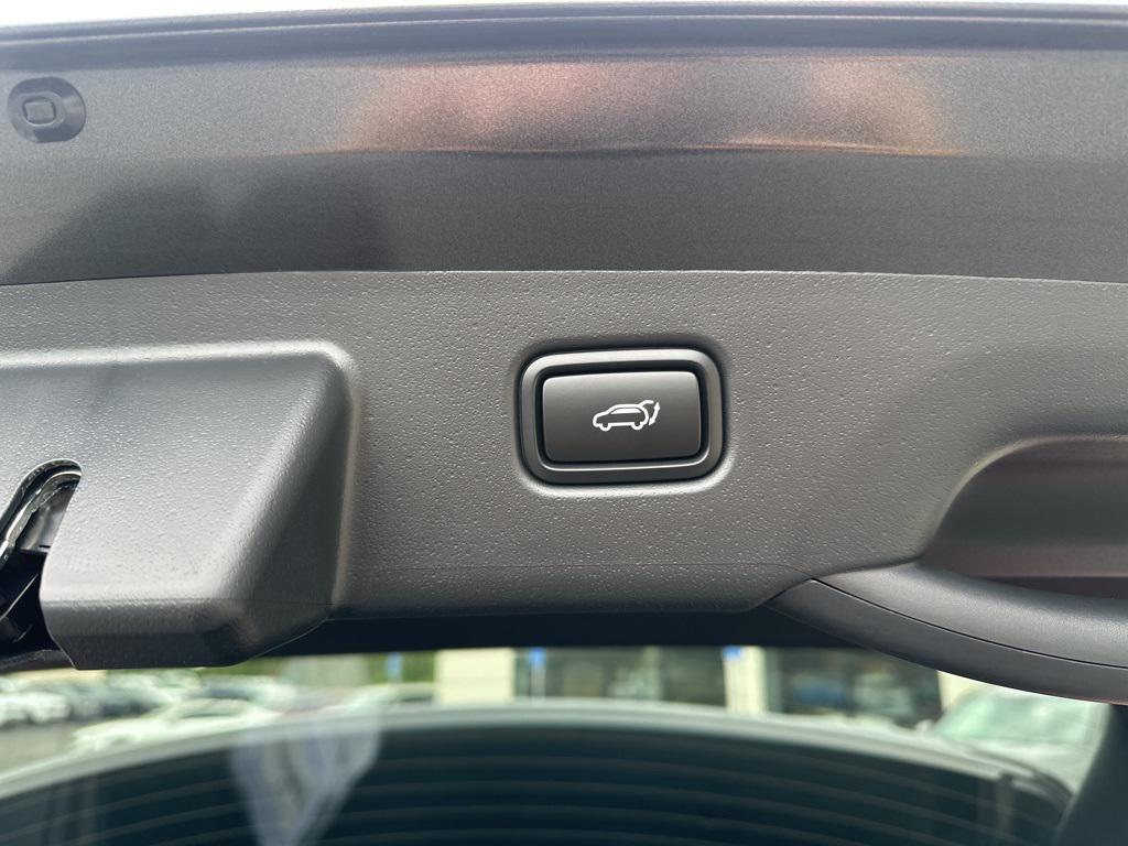 new 2025 Kia Niro EV car, priced at $33,059