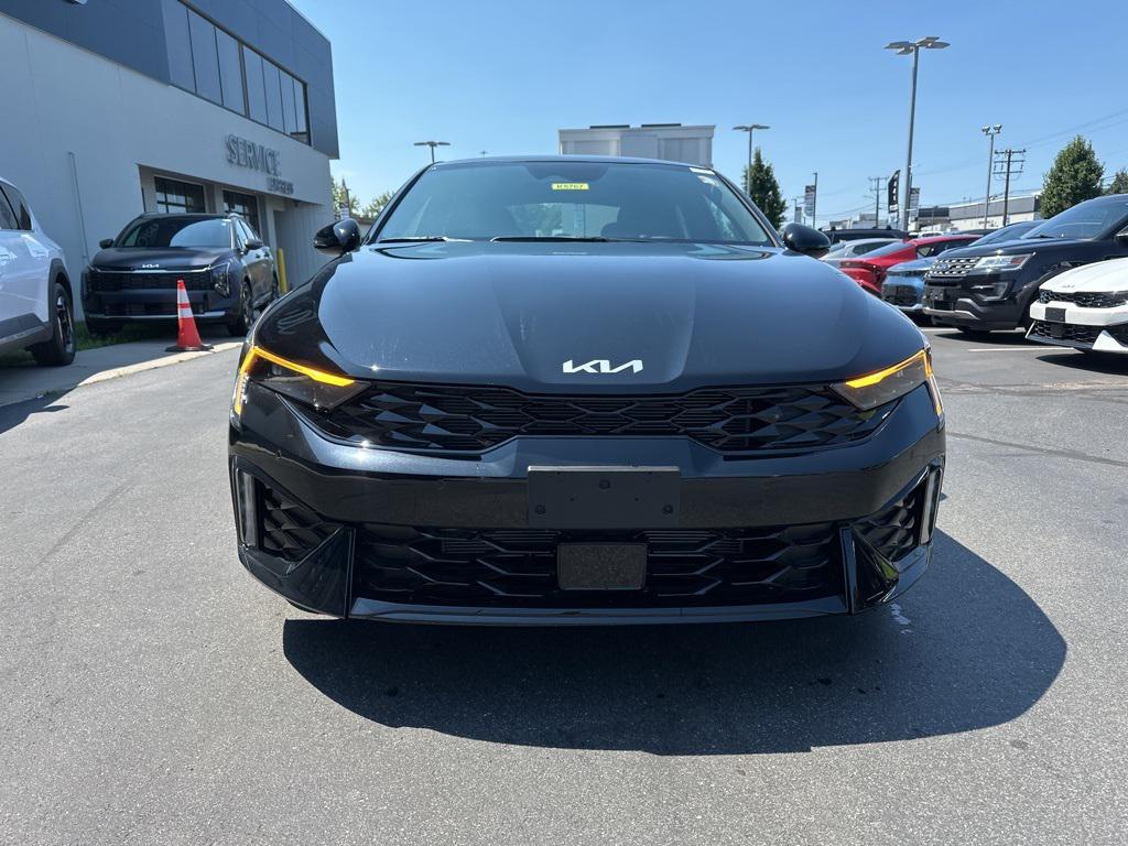 new 2025 Kia K5 car, priced at $30,547
