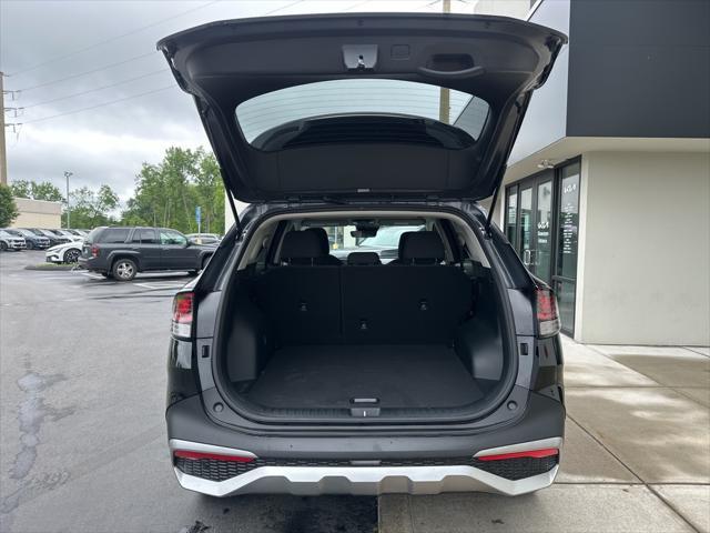used 2025 Kia Sportage car, priced at $28,100