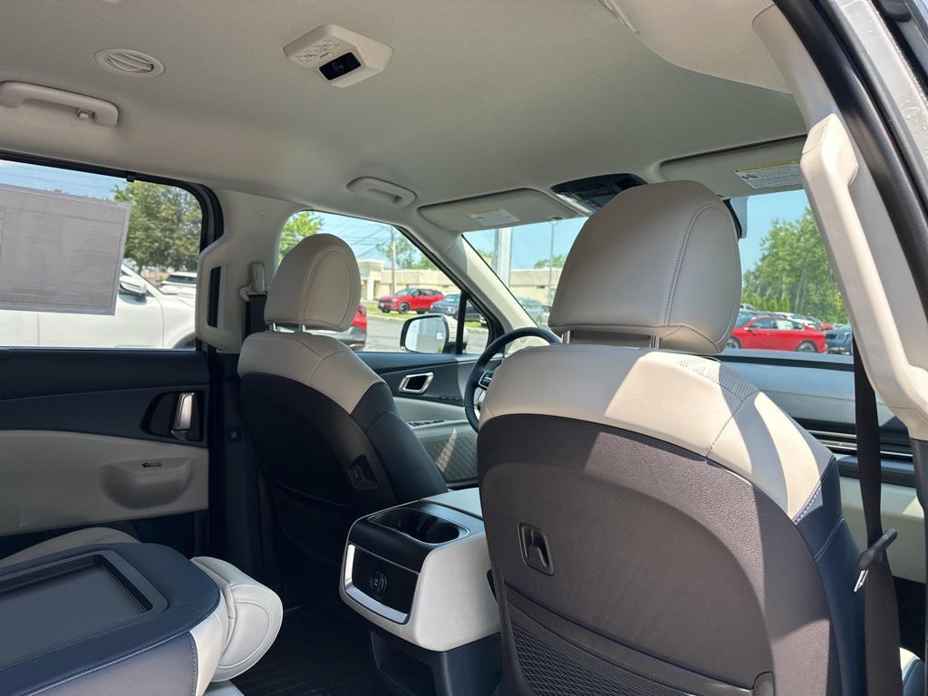 new 2026 Kia Carnival car, priced at $41,330