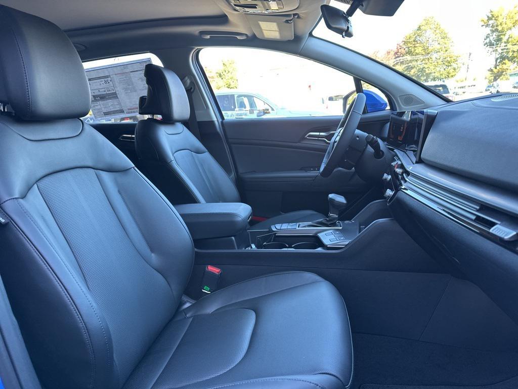 new 2026 Kia Sportage car, priced at $33,374