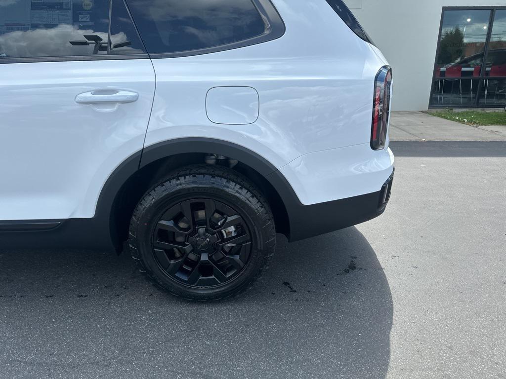 new 2025 Kia Telluride car, priced at $53,722