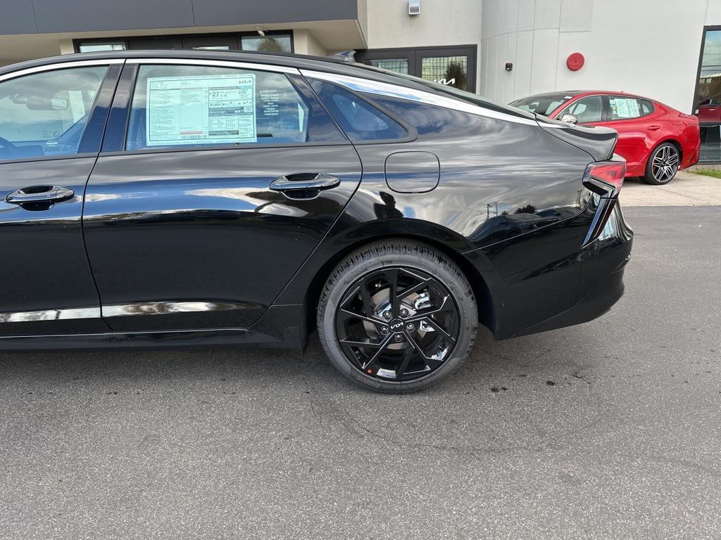 new 2026 Kia K5 car, priced at $32,620