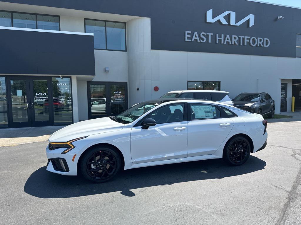 new 2026 Kia K5 car, priced at $31,933