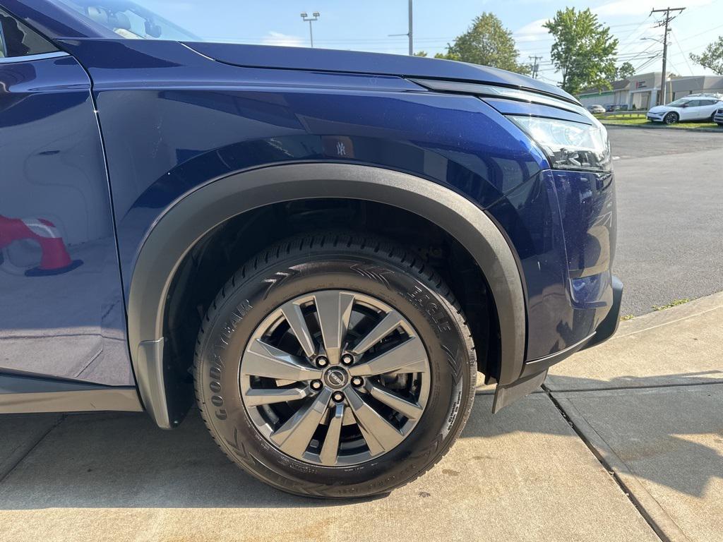 used 2022 Nissan Pathfinder car, priced at $24,990