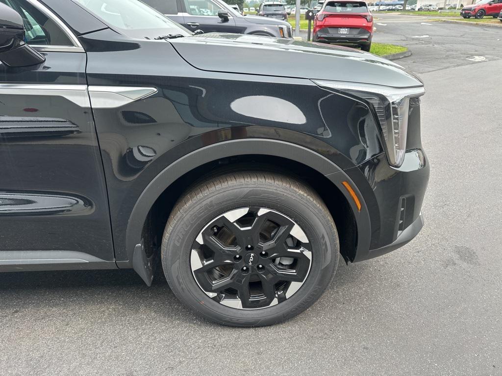 new 2025 Kia Sorento car, priced at $37,964