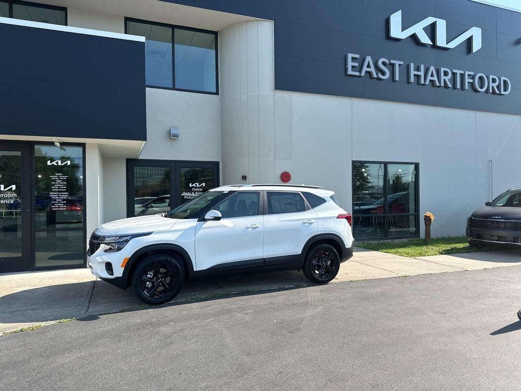 new 2026 Kia Seltos car, priced at $29,743
