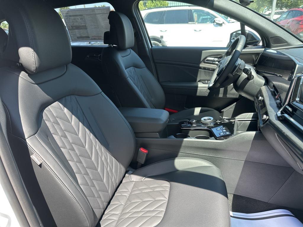 new 2025 Kia Sportage car, priced at $44,428