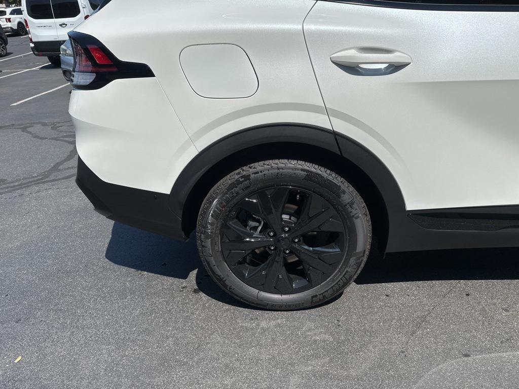 new 2025 Kia Sportage car, priced at $44,428