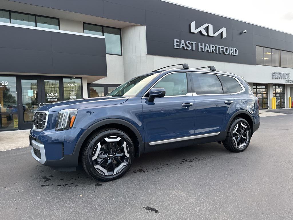 new 2025 Kia Telluride car, priced at $43,644