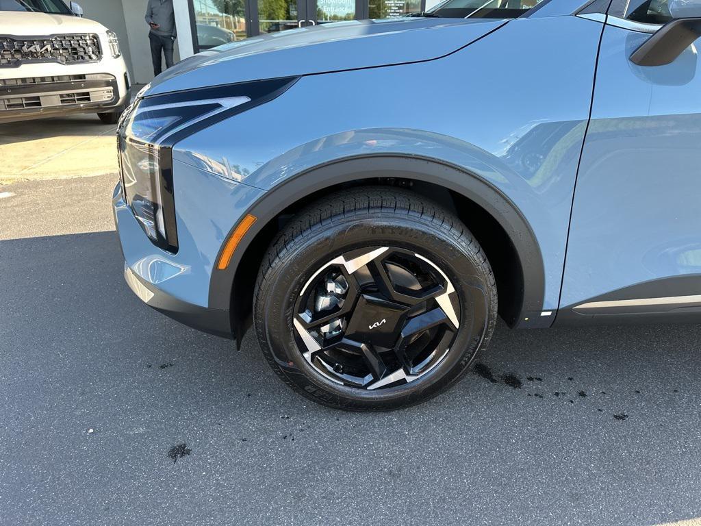 new 2026 Kia Sportage Hybrid car, priced at $35,016