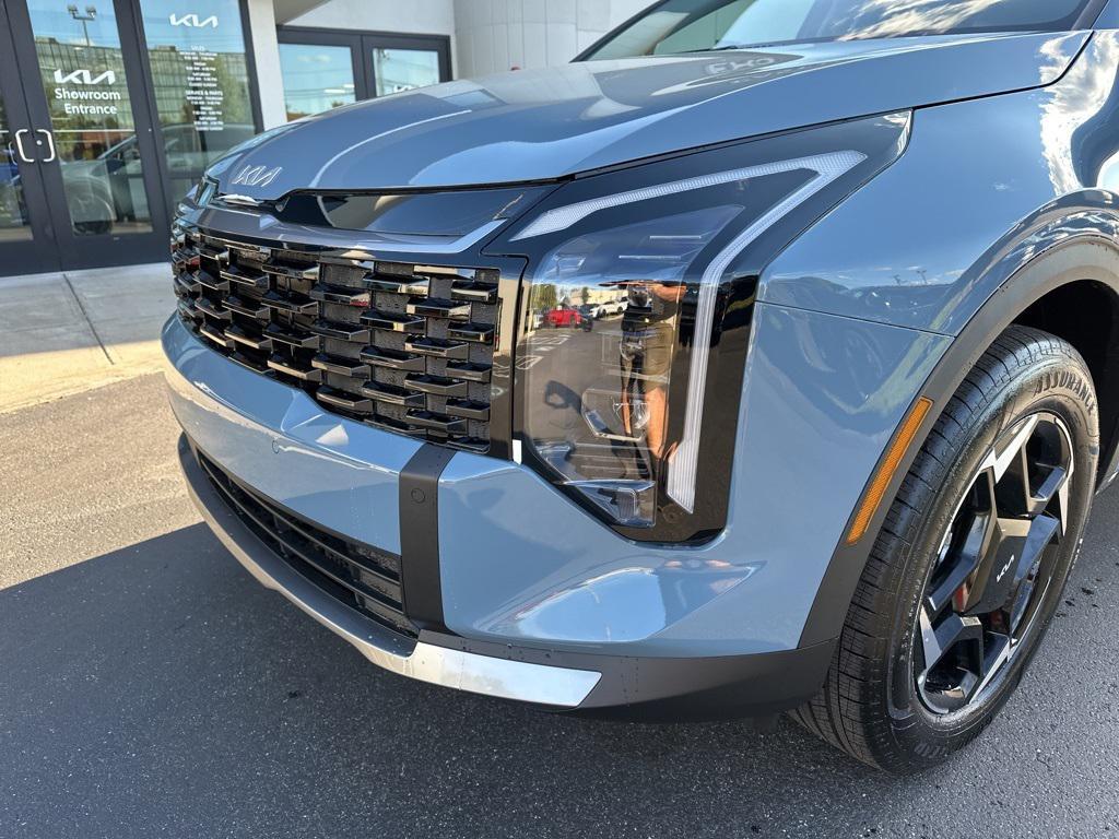 new 2026 Kia Sportage Hybrid car, priced at $35,016