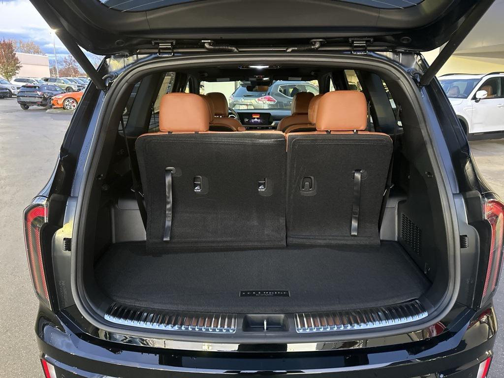 new 2025 Kia Telluride car, priced at $50,183