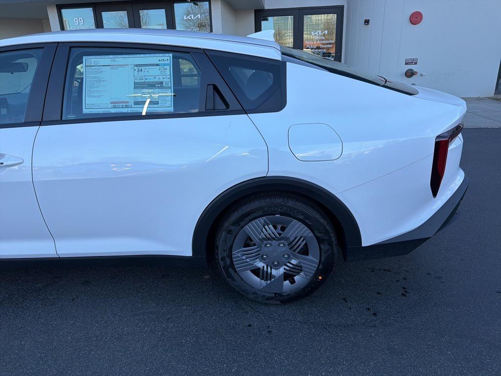 new 2025 Kia K4 car, priced at $23,232