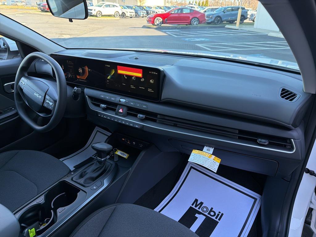 new 2025 Kia K4 car, priced at $23,232