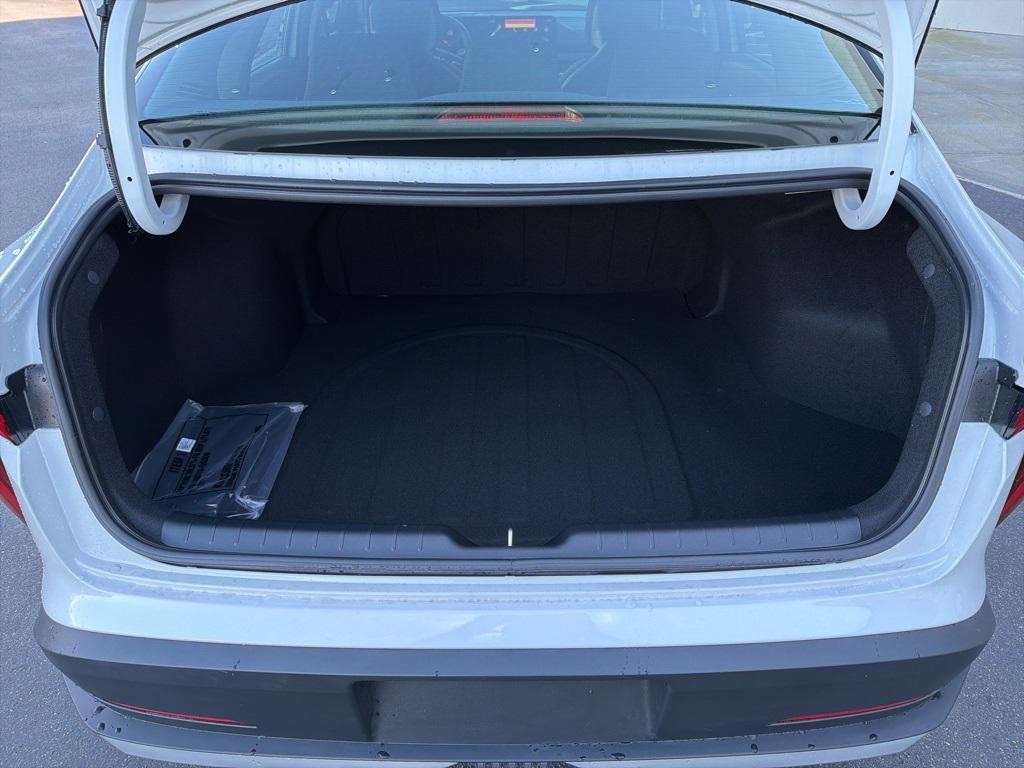 new 2025 Kia K4 car, priced at $23,232