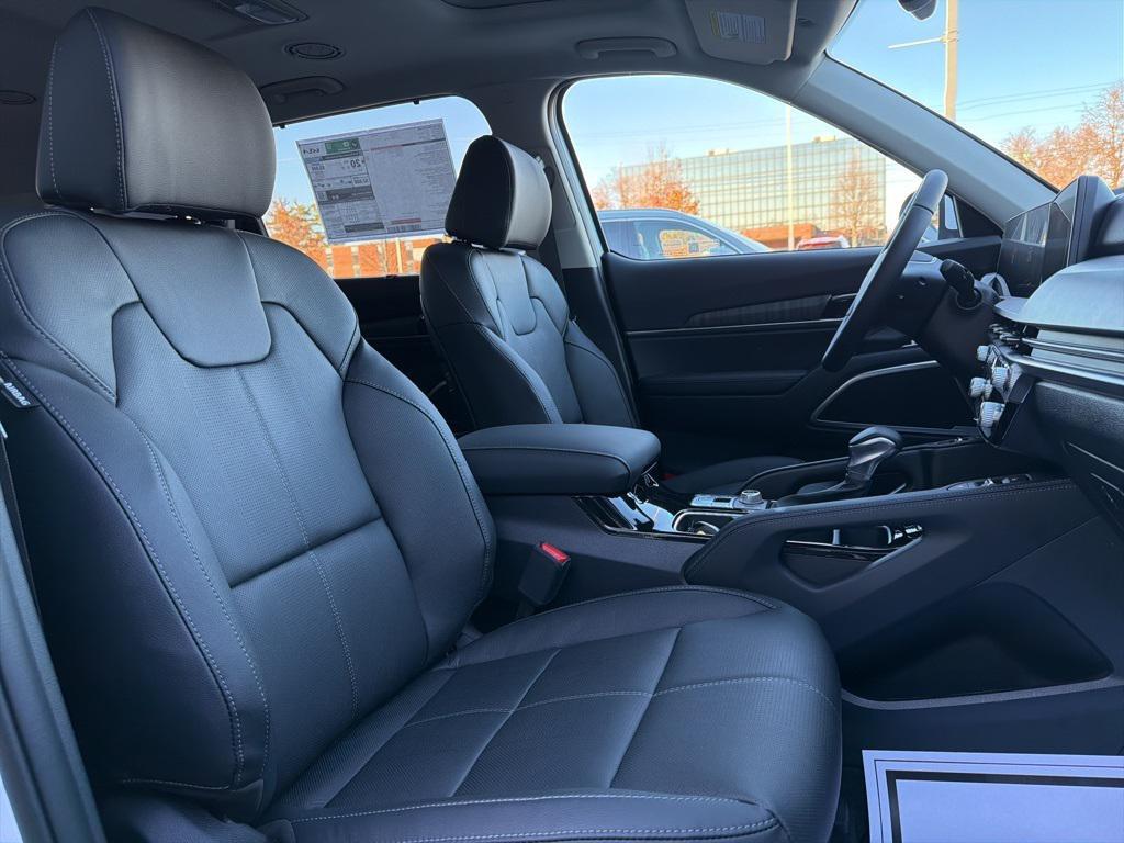 new 2025 Kia Telluride car, priced at $44,228