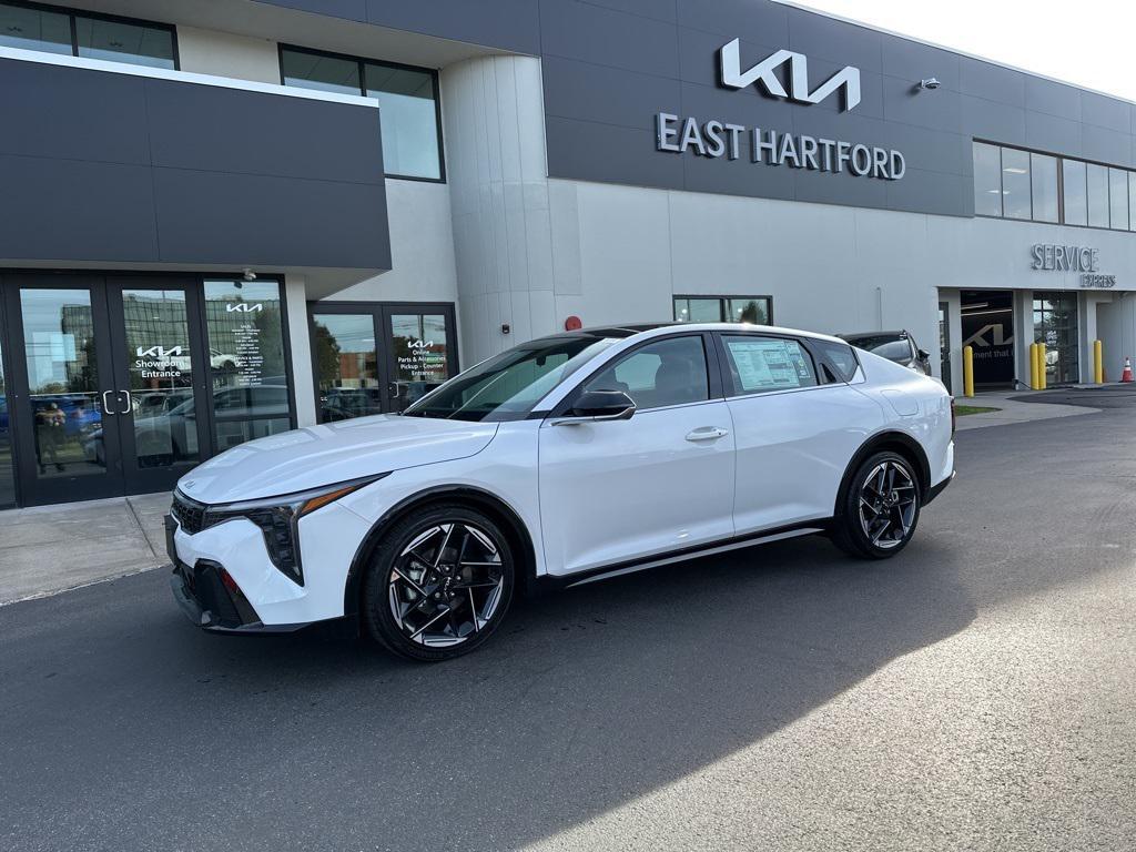 new 2025 Kia K4 car, priced at $27,512
